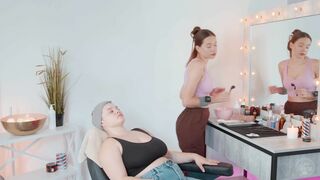 Face Massage by Sandra Lady Barber