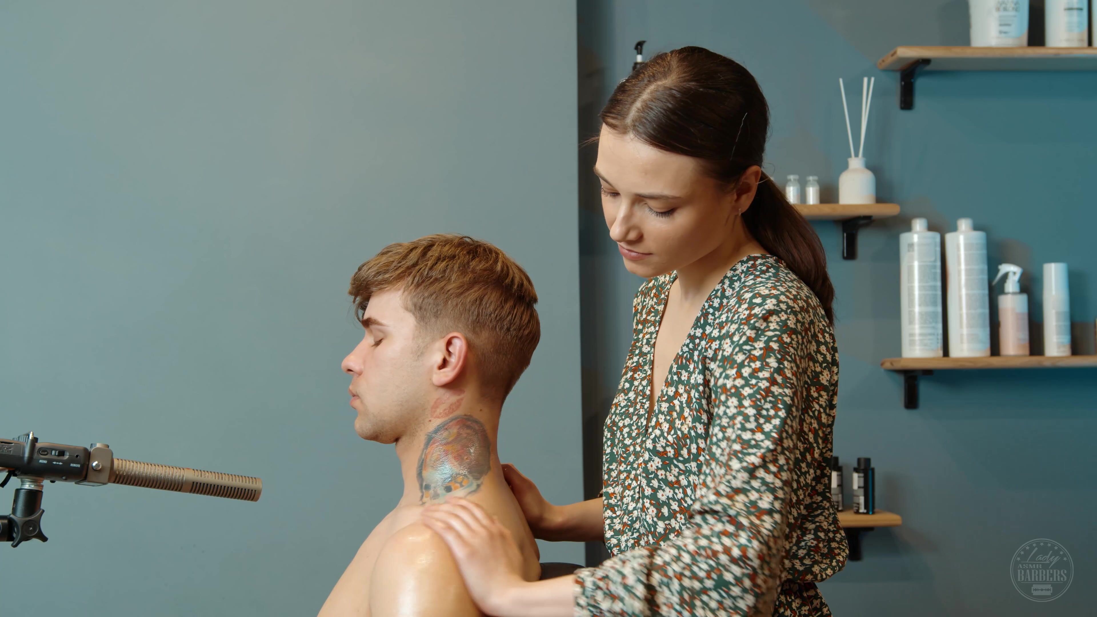 Neck and Shoulders Massage by Milena Lady Barber to Real Male Client