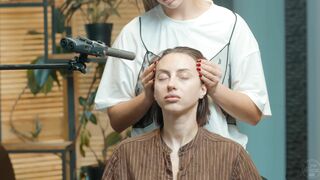 Head Massage by Olga Lady Barber to Violetta