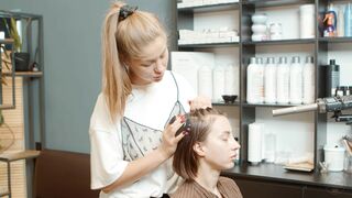 Head Massage by Olga Lady Barber to Violetta