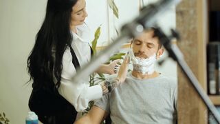 Shaving from Lady Barber