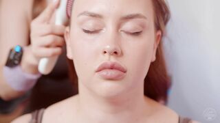 Head And Scalp Massage by Dana Lady Barber to Liza