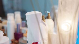 Head and Scalp Massage by Sandy Lady Barber