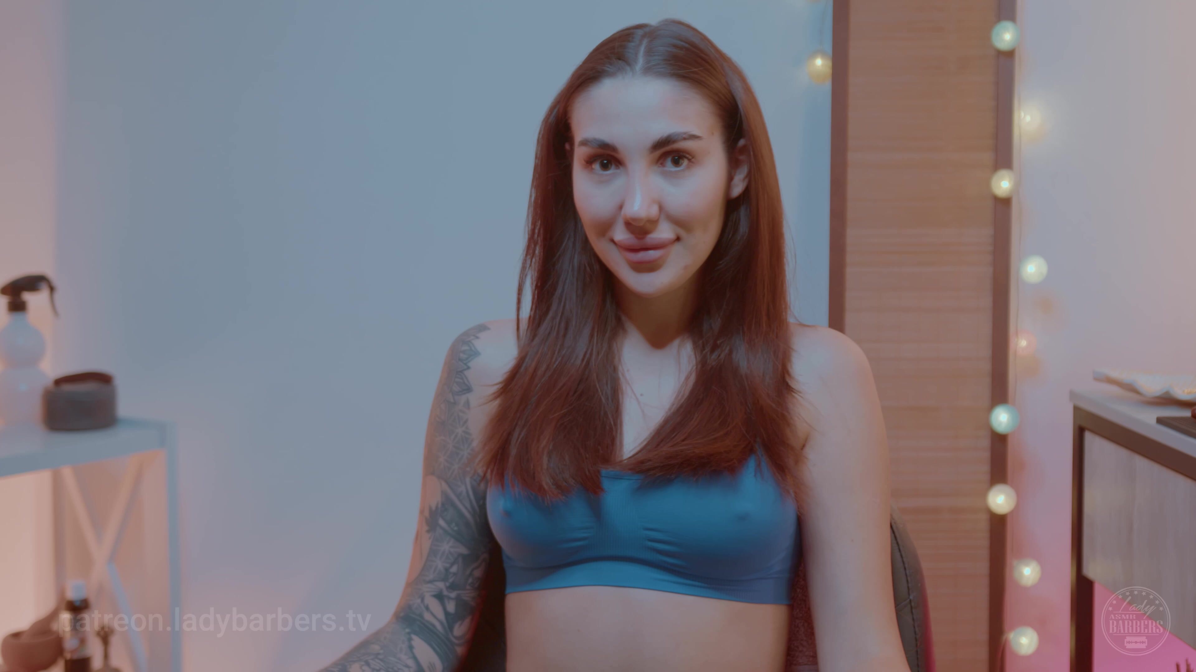 Relaxin Scretching Masssage by LadyBarber Sandra to Nika