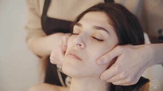 Lymphatic Face massage by Sandra