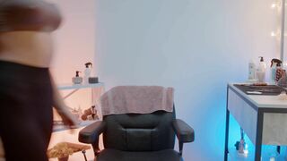 Relaxing NU Foamy Massage by Sandra Lady Barber