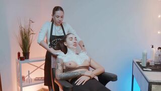 Relaxing NU Foamy Massage by Sandra Lady Barber